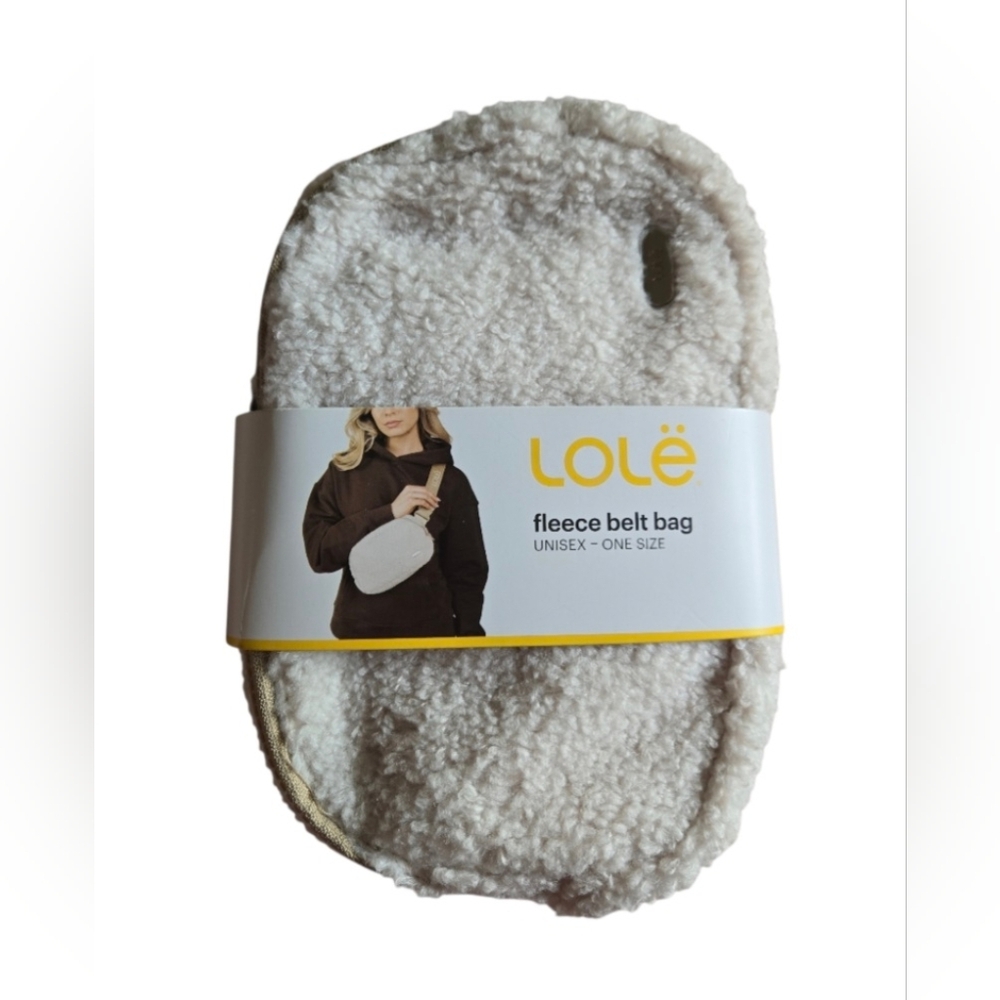 Lole Fleece Belt Bag in Off-White/Cream